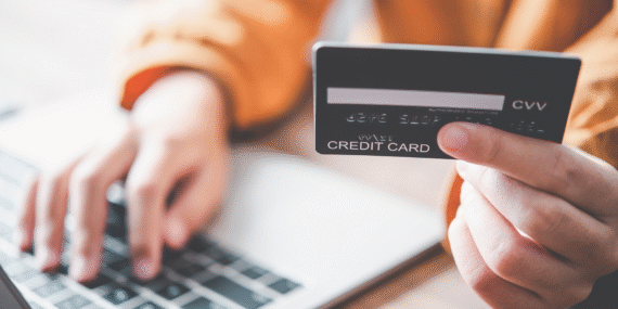 4 Errores Fatales con tu Tarjeta de Crédito que Debes Evitar en 2025
